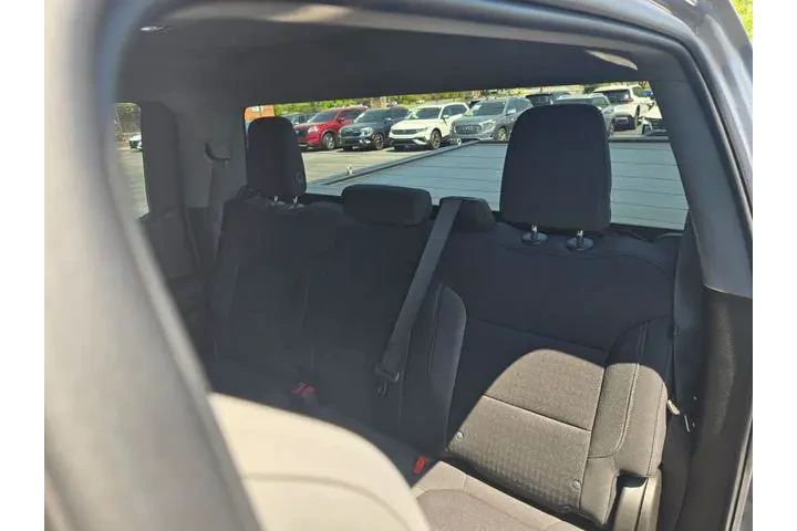 $39999 : Chevrolet Silverado 1500 Lim image 9