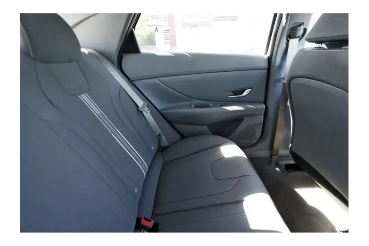 $19486 : Hyundai ELANTRA 2025 SEL Spo image 10