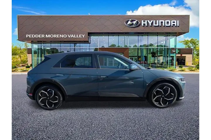 $24495 : Hyundai IONIQ 5 2024 SEL 4dr image 2