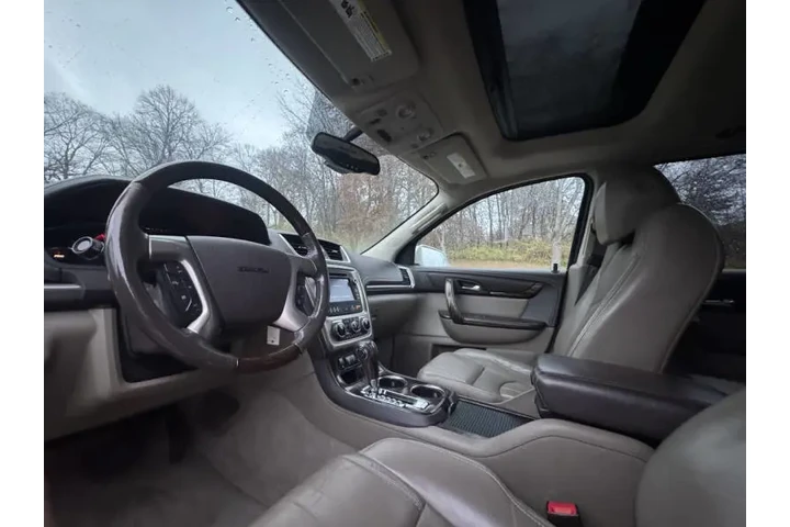 $6999 : 2015 GMC Acadia Denali image 6