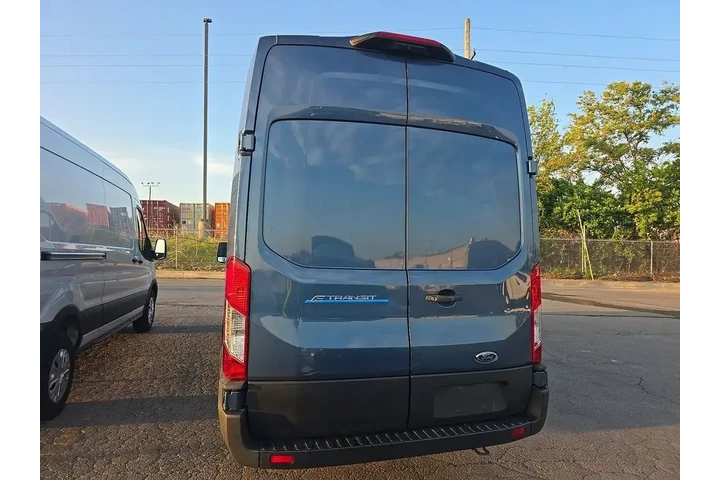 $29898 : Ford E-Transit 2023 350 3dr image 5