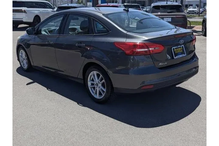 $10995 : Ford Focus 2016 SE 4dr Sedan image 4
