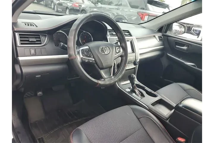 $12990 : Toyota Camry 2016 XLE 4dr Se image 9
