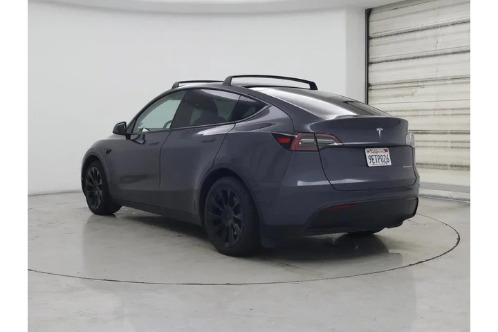 $35998 : Tesla Model Y 2023 AWD Long image 2