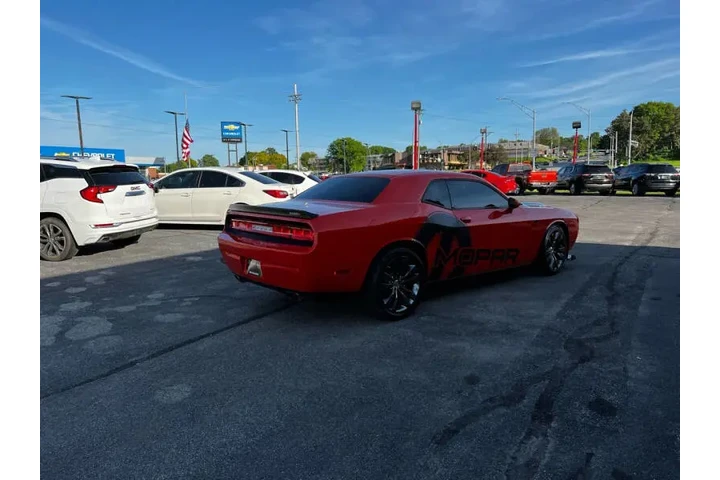 $22650 : 2013 Challenger SRT8 Core image 6