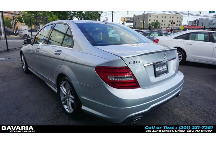 $10395 : 2013 C-Class 4dr Sdn C300 Spo image 5