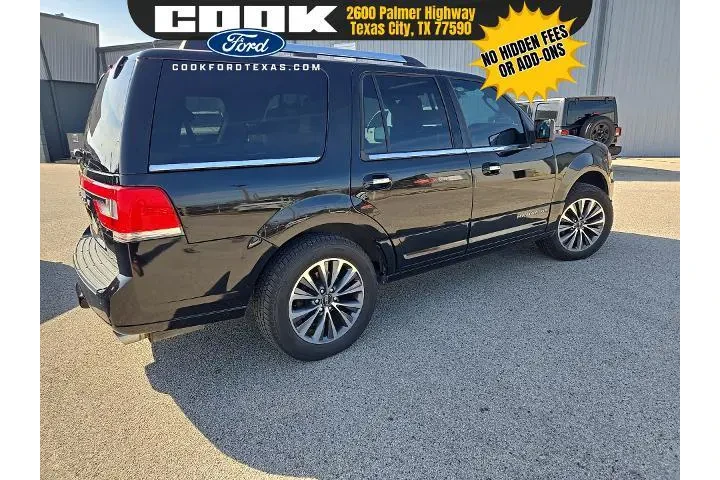 $16983 : Lincoln Navigator 2017 4x4 S image 10
