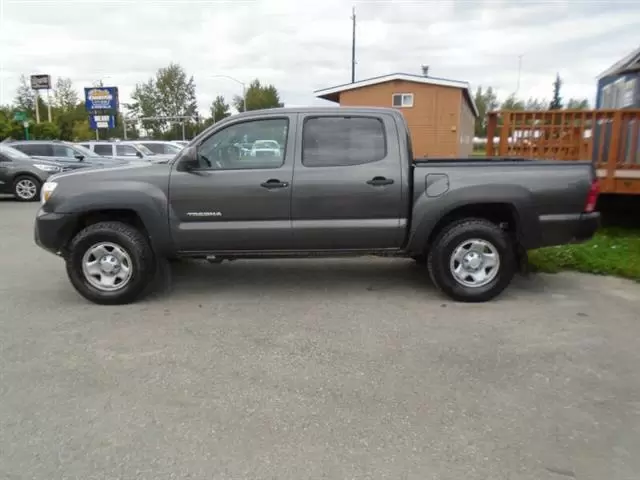 $26850 : 2014 Tacoma V6 image 5