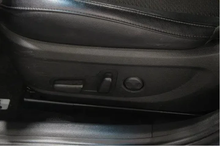 $13951 : Kia Optima 2018 S 4dr Sedan image 7