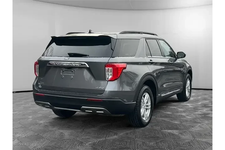 $26588 : Ford Explorer 2022 AWD XLT 4 image 5