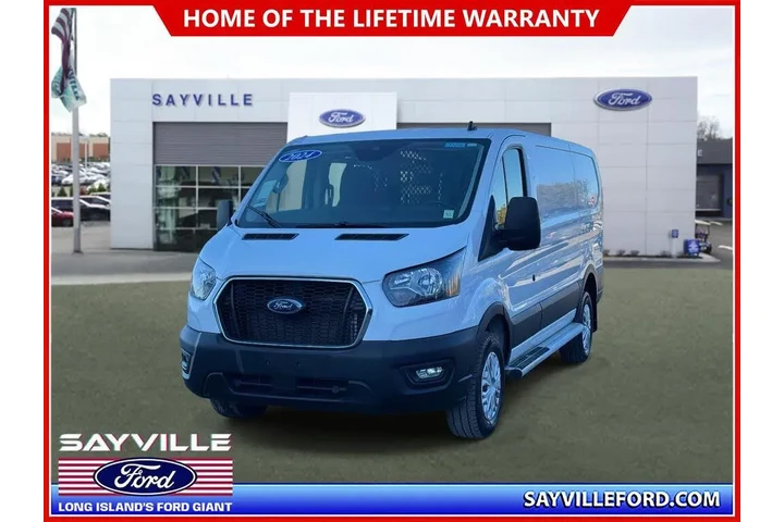 $33989 : Ford Transit 2024 250 3dr SW image 1