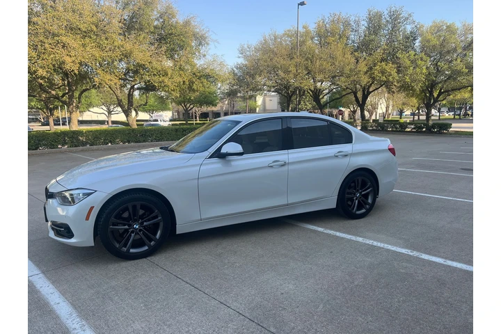 $10490 : 2017 BMW 330i image 5