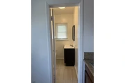 $1650 : Studio/Single Inglewood thumbnail