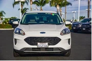 $15995 : Ford Escape 2020 SE 4dr SUV thumbnail