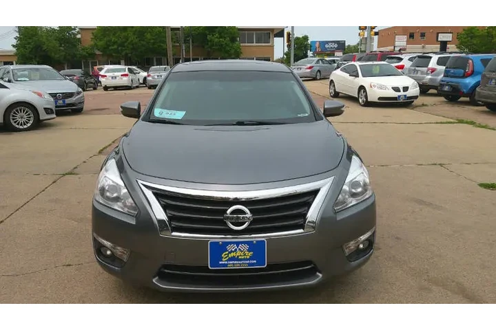 $10999 : 2015 Altima 2.5 SL image 5