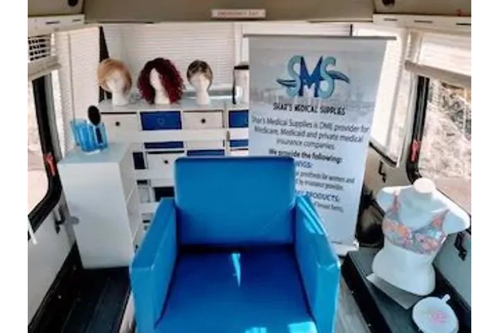 $13464 : Ford E-Series 2017 E-350 SD image 10