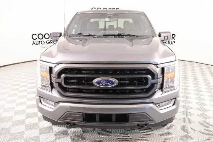 $32682 : Ford F-150 2023 4x4 XLT 4dr image 10