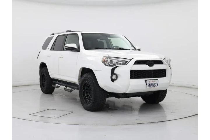 $38998 : Toyota 4Runner 2019 4x4 SR5 image 1