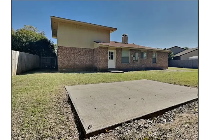 $1400 : Low income house for rent image 9