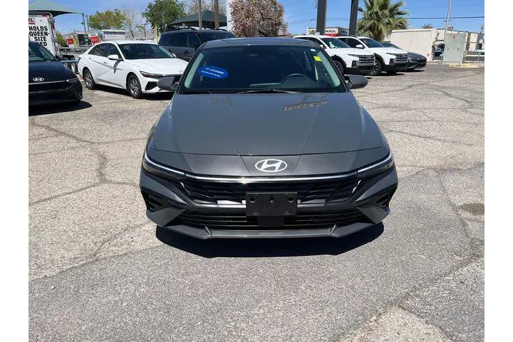 $27020 : Hyundai ELANTRA 2025 SEL Con image 2