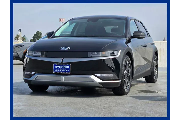 $29944 : Hyundai IONIQ 5 2024 SE 4dr image 7