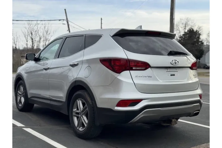 $7750 : 2017 Santa Fe Sport 2.4L image 6