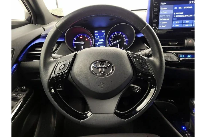 $23998 : Toyota C-HR 2021 XLE 4dr Cro image 10