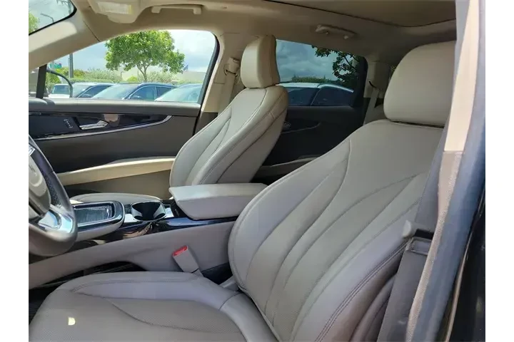 $34590 : Lincoln Nautilus 2023 Reserv image 9