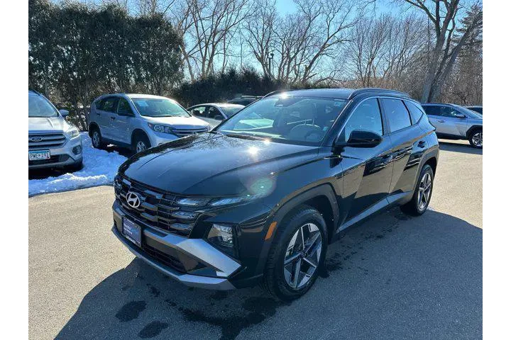$25000 : Hyundai TUCSON 2025 AWD SEL image 4