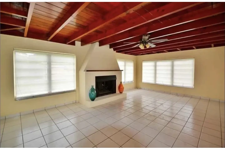 $1200 : Hermosa casa de 3 habitaciones image 4