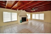 $1200 : Hermosa casa de 3 habitaciones thumbnail