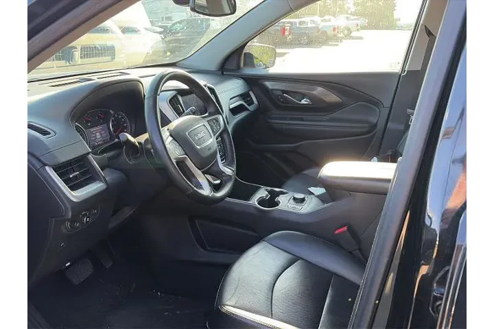 $24951 : GMC Terrain 2024 SLT 4dr SUV image 5