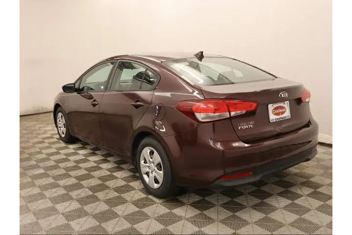 $10495 : Kia Forte 2017 LX 4dr Sedan image 8