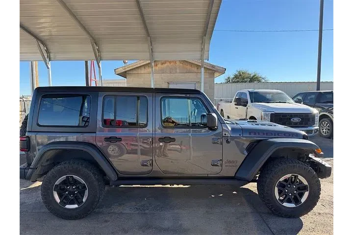 $28000 : Jeep Wrangler Unlimited 2018 image 8