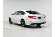 $23998 : Honda Accord 2022 Sport 4dr thumbnail