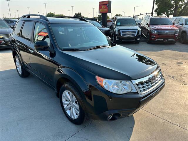 $11935 : 2013 Forester 2.5X Premium image 4