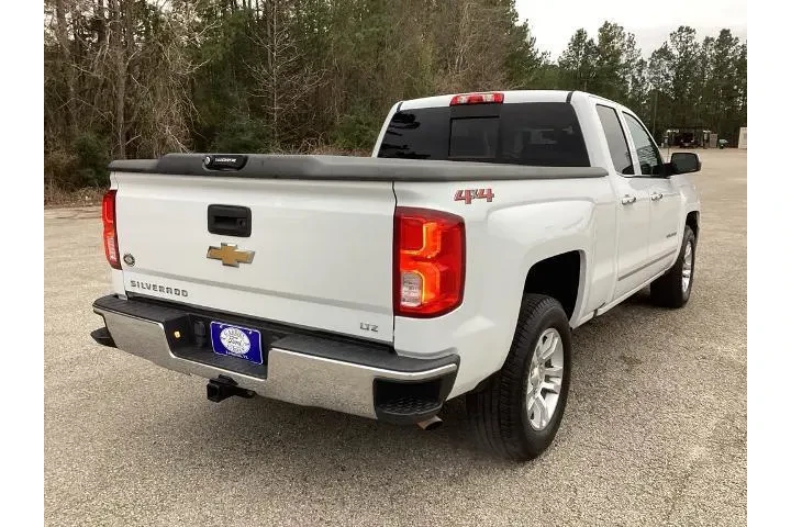 $31626 : Chevrolet Silverado 1500 201 image 5