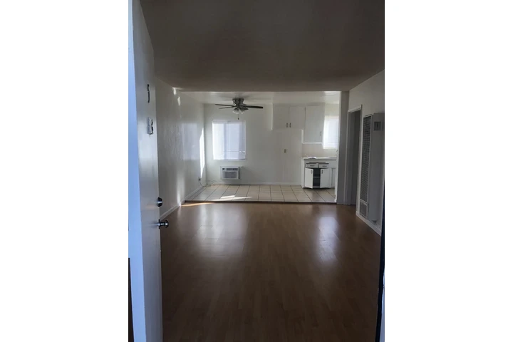 $1675 : Apartment image 9