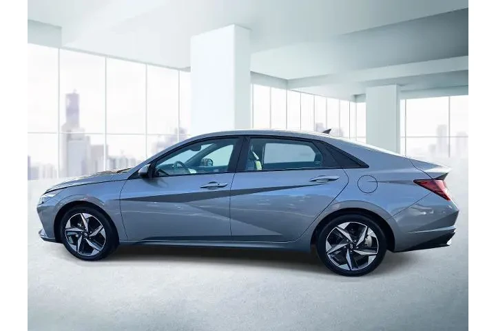 $17999 : Hyundai ELANTRA 2023 SEL 4dr image 2