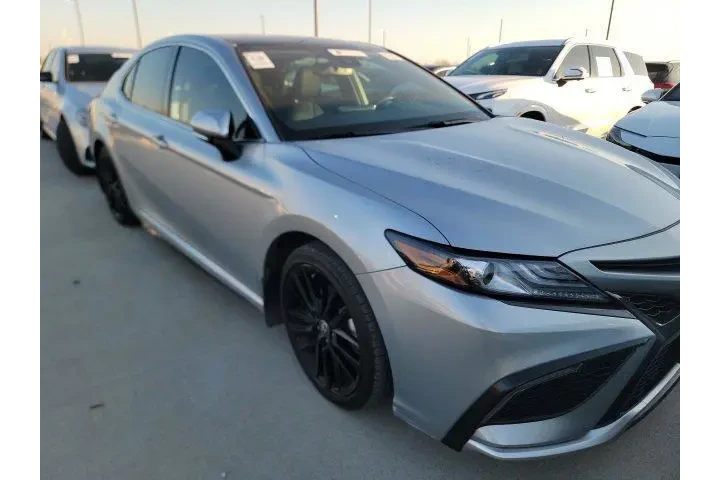 $35288 : Toyota Camry 2024 XSE 4dr Se image 2
