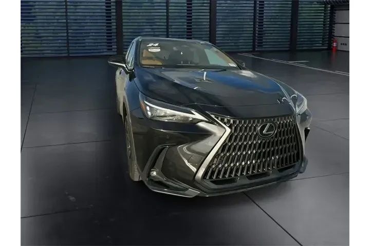 $39998 : Lexus NX 250 2024 Premium 4d image 3