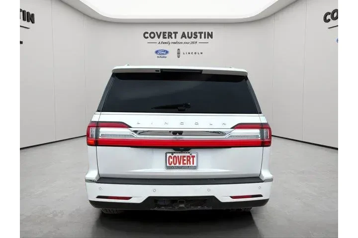 $23909 : Lincoln Navigator 2018 4x4 S image 4