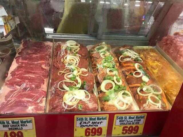 Super Uno Meat Market image 8
