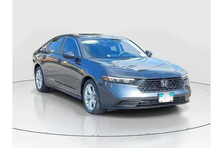 $24600 : Honda Accord 2024 LX 4dr Sed image 3