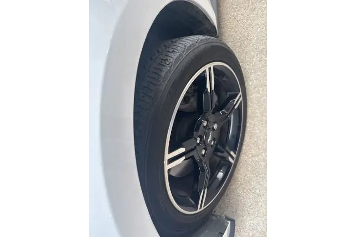 $31319 : Ford Mustang 2020 GT 2dr Fas image 2