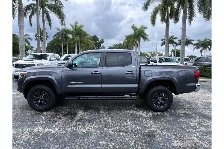 $30990 : Toyota Tacoma 2021 4x2 TRD S image 5