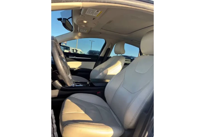 $10500 : 2018 Fusion Titanium image 9