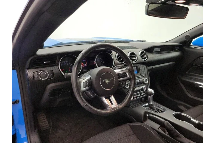 $15998 : Ford Mustang 2017 V6 2dr Fas image 9