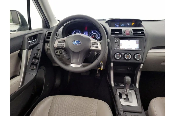 $13998 : Subaru Forester 2014 AWD 2.5 image 10