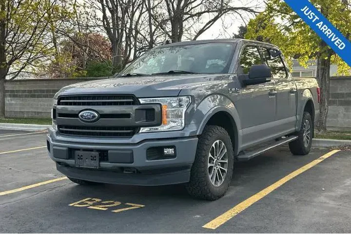 $32995 : Ford F-150 2020 4x4 Lariat 4 image 1